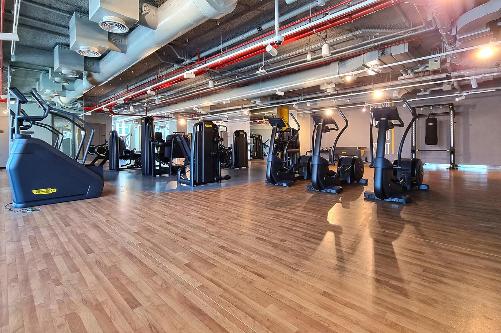 Apartment Livbnb-sky-high Haven 3br With Maid's Room, Burj Khalifa View Dubai