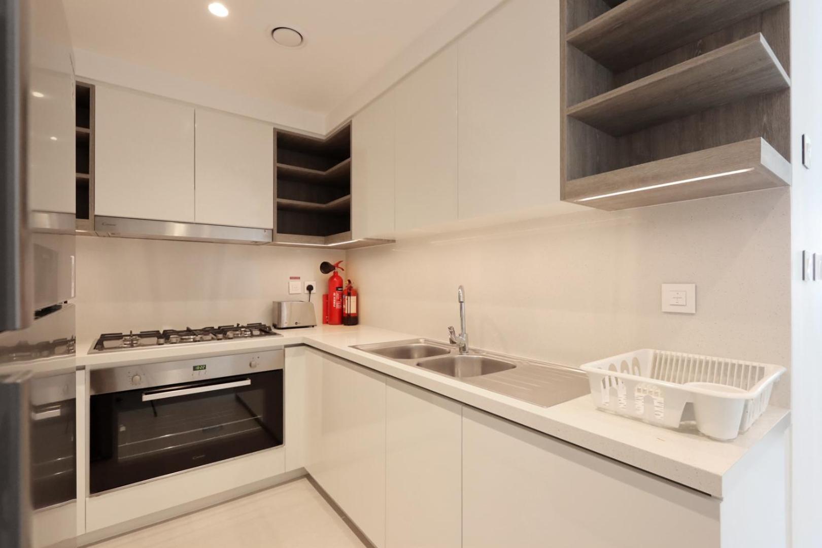 Livbnb-sky-high Haven 3br With Maid's Room, Burj Khalifa View Apartment *