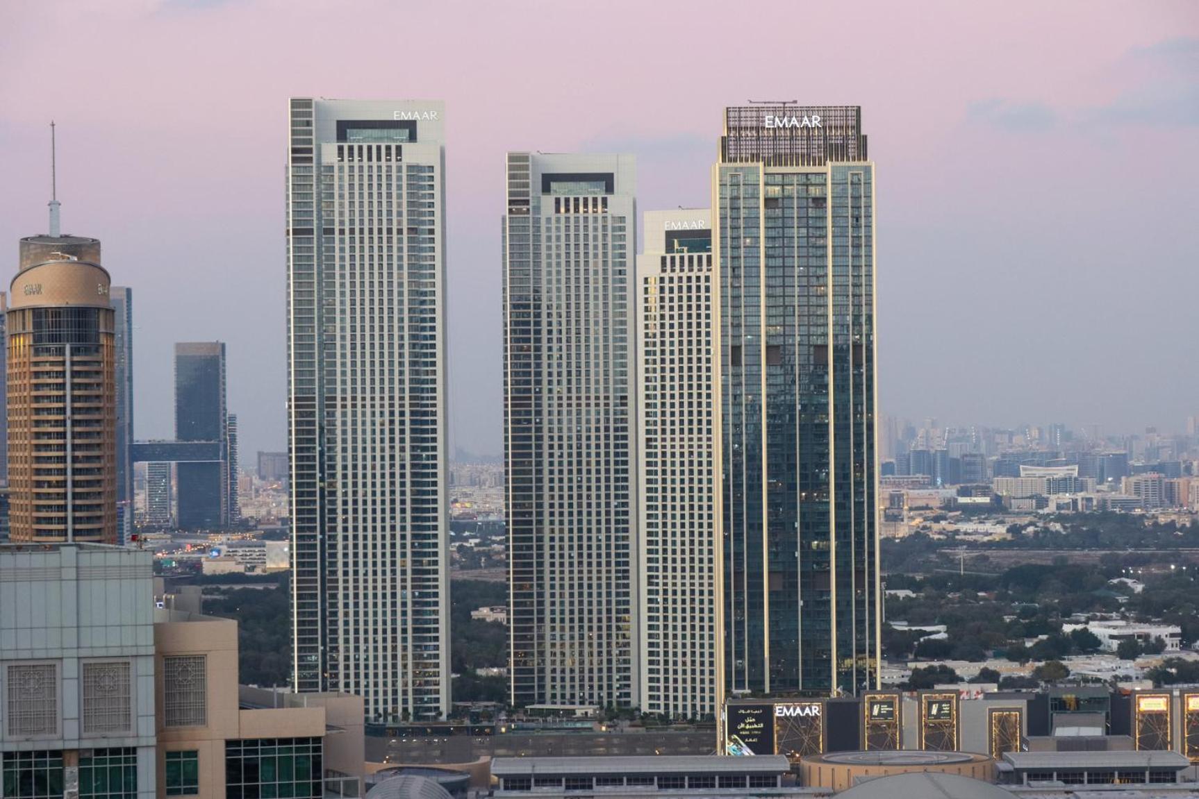 Livbnb-sky-high Haven 3br With Maid's Room, Burj Khalifa View Apartment Dubai