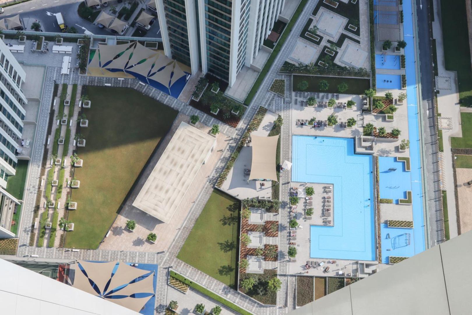 Livbnb-sky-high Haven 3br With Maid's Room, Burj Khalifa View Apartment Dubai