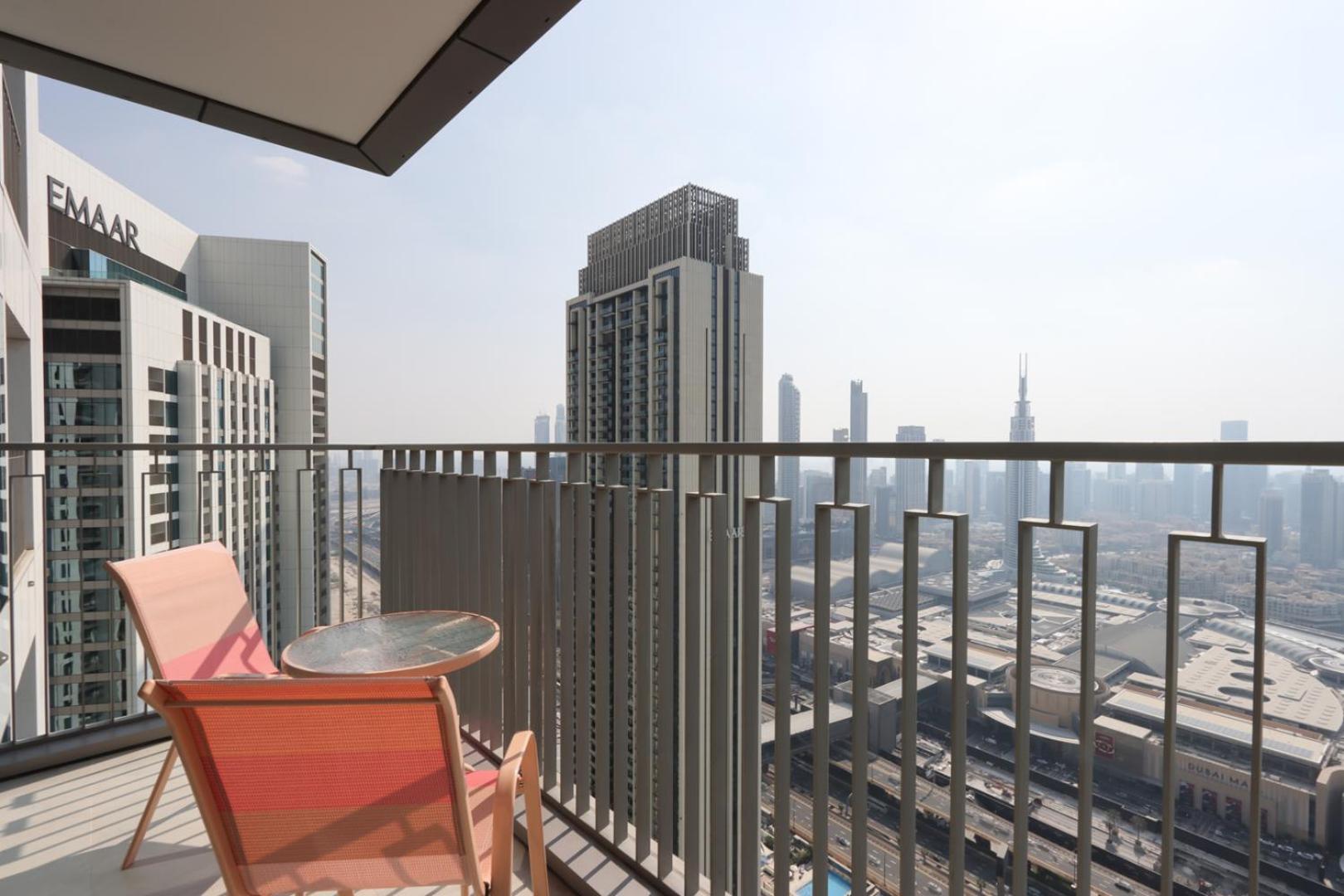 Livbnb-sky-high Haven 3br With Maid's Room, Burj Khalifa View *