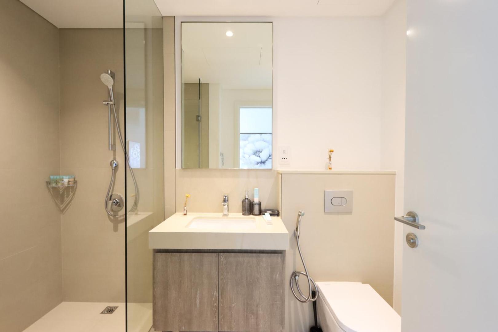 Livbnb-sky-high Haven 3br With Maid's Room, Burj Khalifa View