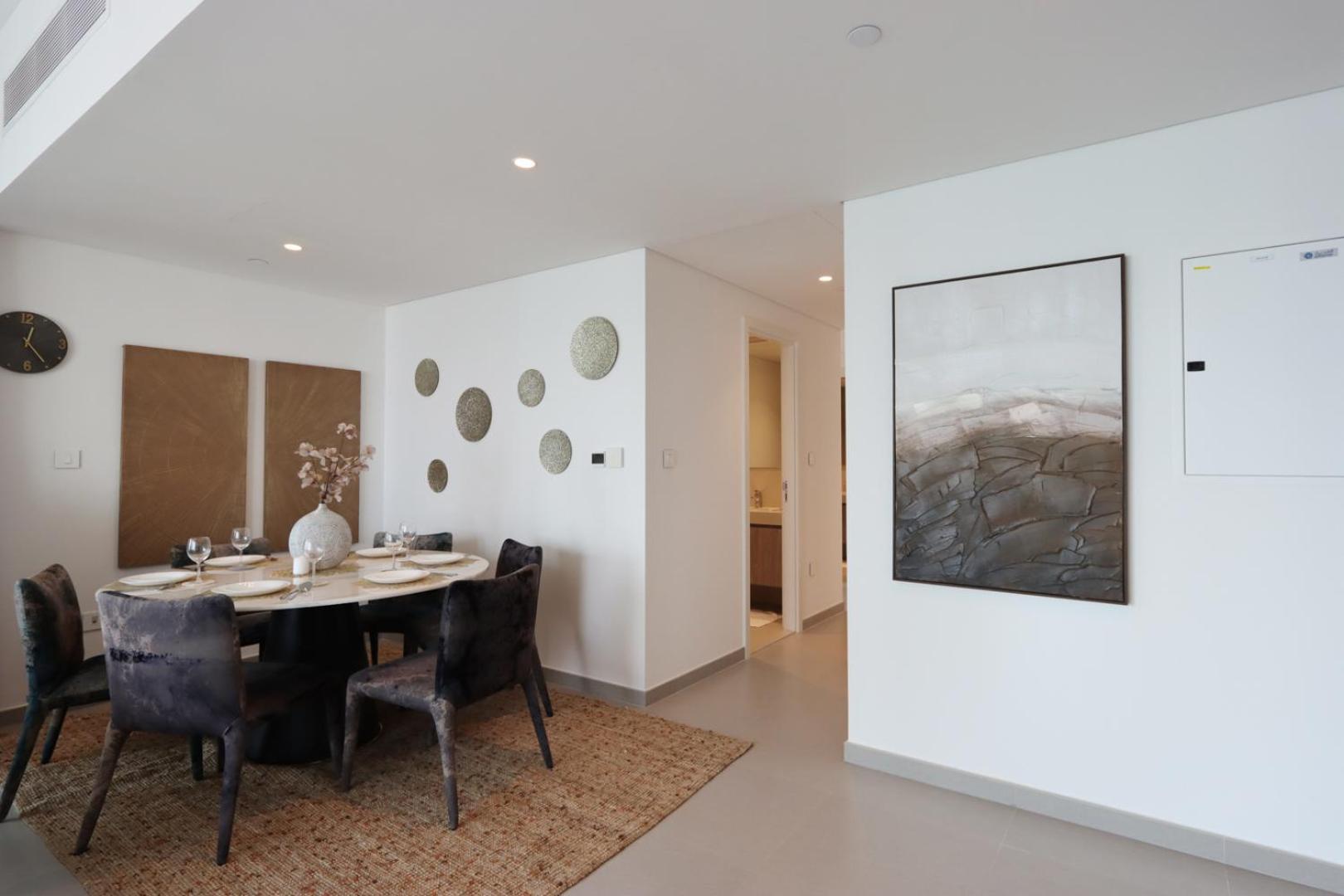 Apartment Livbnb-sky-high Haven 3br With Maid's Room, Burj Khalifa View Dubai